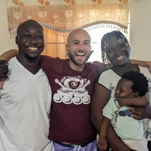 Load image into Gallery viewer, The Alome: 70% dark chocolate with Baobab fruit